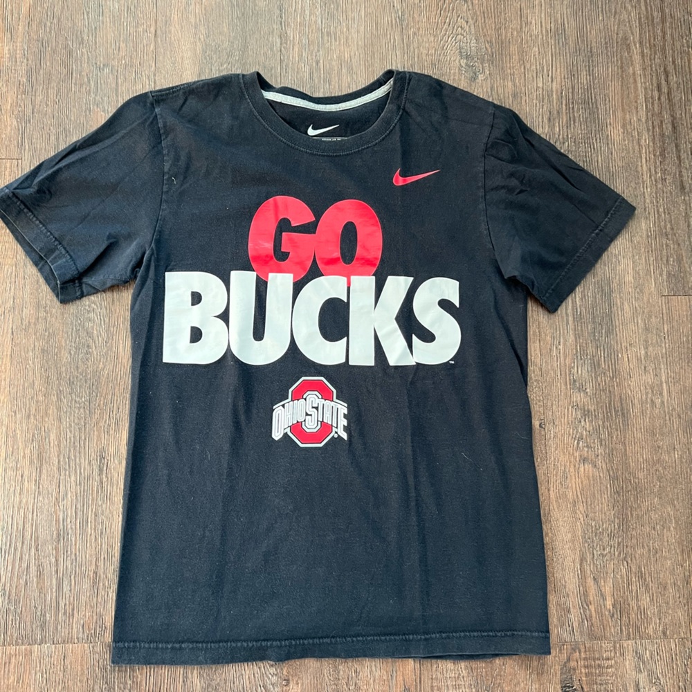 Size small shirt sleeve GO BUCKS OHIO STATE Nike t shirt.